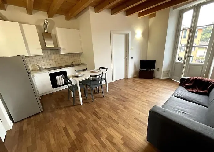 Michela\'S House